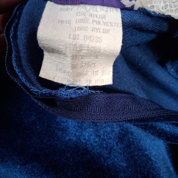 Vintage The Little Trotter Dress Size 4 Royal Blue Velour Lace Collar Party - Picture 7 of 16
